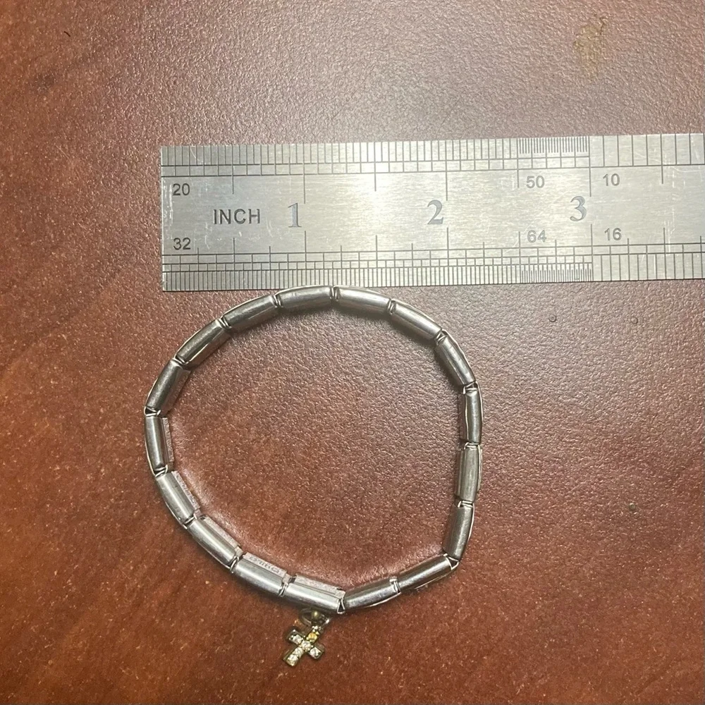 CLAIRE'S unfinished silver color bracelet with cross charm